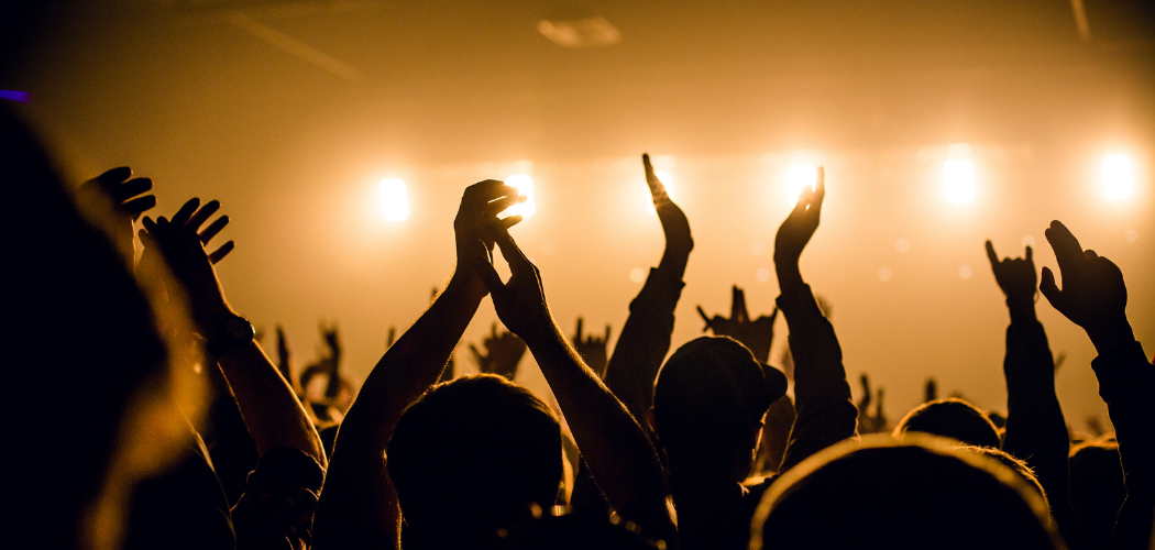 Ambiance de fête réussie avec nos jeux de lumière professionnels en location à Nantes pour tous vos événements.